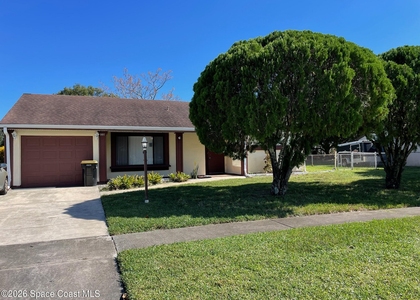 997 Mariposa Drive Ne - Photo 1
