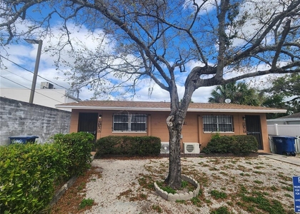 906 E 108th Avenue - Photo 1