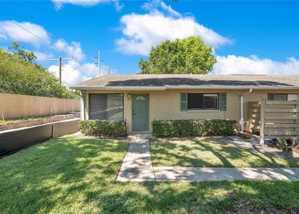 725 Northlake Boulevard - Photo 1