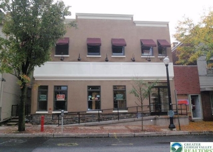 128 W 4th Street - Photo 1