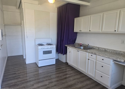1911 Princeton Street - Photo 1
