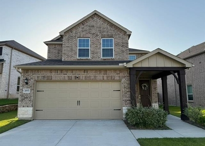 4617 Golden Gate Way - Photo 1