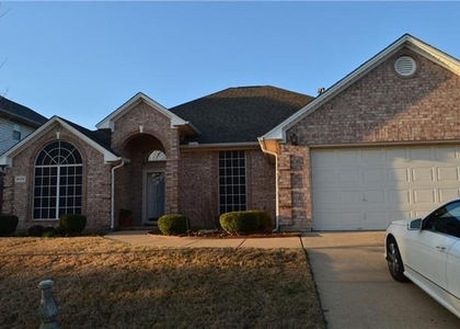 4725 Bristol Trace Trail - Photo 1