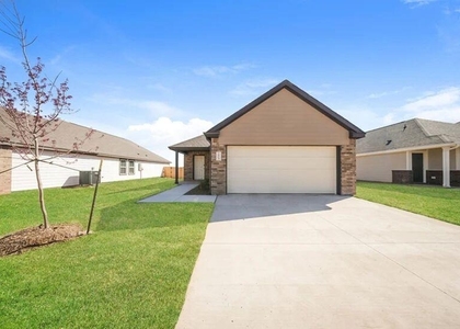 1903 Dogwood Drive - Photo 1