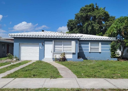 1845 Sherman Street - Photo 1