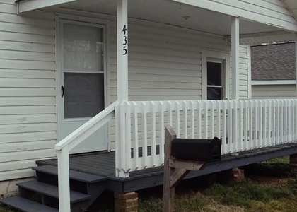 435 Davis Street - Photo 1