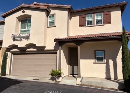 23201 W Canterbury - Photo 1