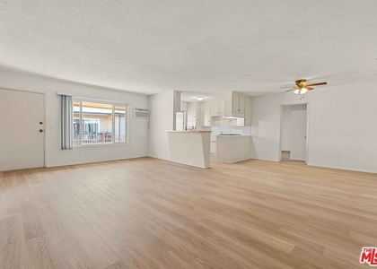 15540 Moorpark Street - Photo 1