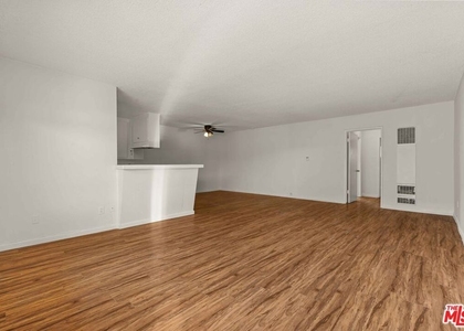 15540 Moorpark Street - Photo 1