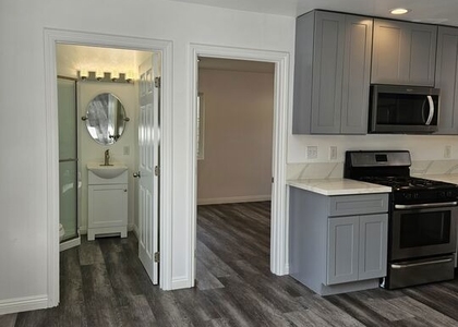 1219 W 47th Street - Photo 1