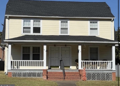 915 William Street - Photo 1