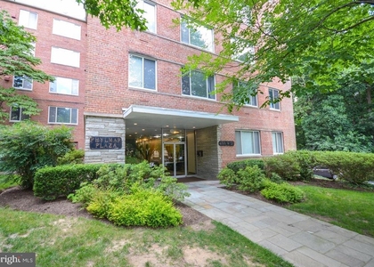 4100 W Street Nw - Photo 1