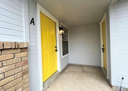 12214 Thompkins Dr - Photo 1
