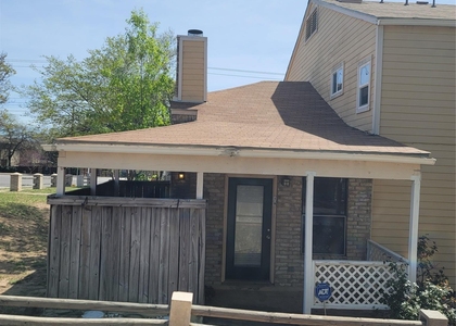 7825 Beauregard Cir - Photo 1