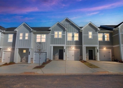 10 American Avenue - Photo 1