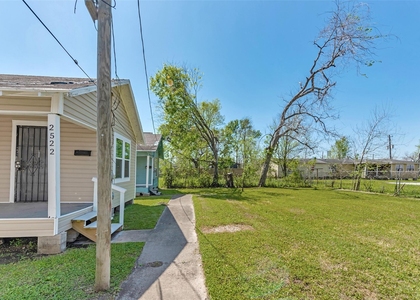 2217 Stevens Street - Photo 1