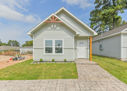 16922 W Forrestal - Photo 1