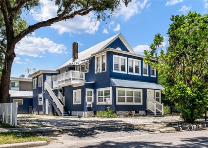418 E Amelia Avenue - Photo 1