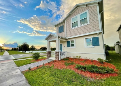1543 Cross Prairie Parkway - Photo 1
