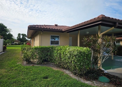 3304 Mcdill Road - Photo 1