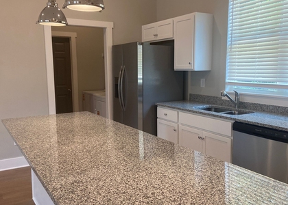 255 Bailey Street - Photo 1