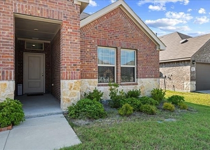 217 Redbarn - Photo 1