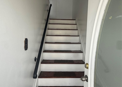 259-54 Craft Avenue - Photo 1