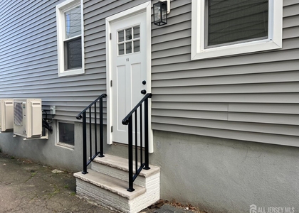33 Obert Street - Photo 1