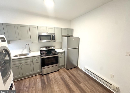 2325 N 16th Street - Photo 1