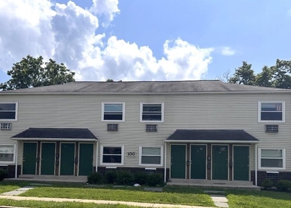 100 E Mt Vernon Unit 1 - Photo 1