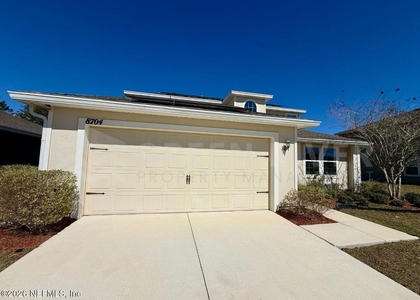 8704 Lake George Circle W - Photo 1
