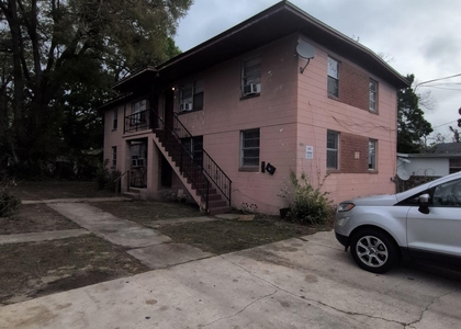 1145 W 25th Street - Photo 1