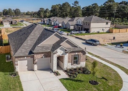 18206 Spruce Cottage Drive - Photo 1