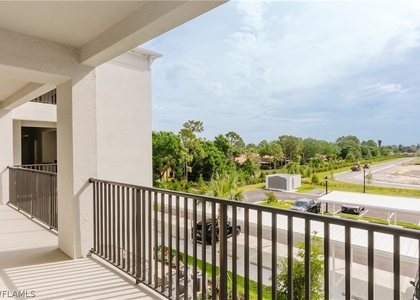 18461 Copperhead Court N - Photo 1