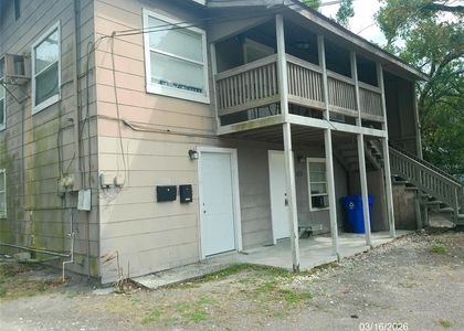 808 S Central Avenue S - Photo 1