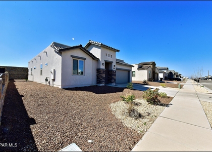 13146 Cleethorpes Street - Photo 1