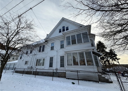 416 Danforth Street - Photo 1
