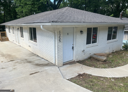 1255 Pine Avenue - Photo 1