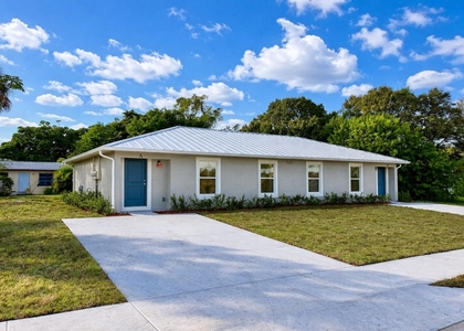 505 N 27th Street - Photo 1