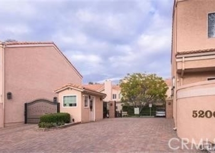 5200 White Oak Avenue - Photo 1