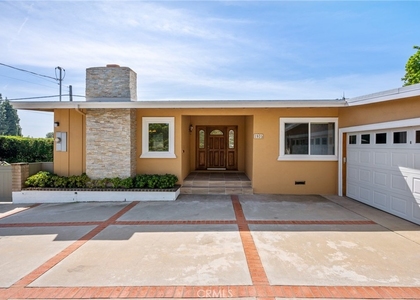 1935 W 1st - Photo 1