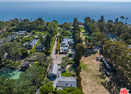 28036 Sea Lane Drive - Photo 1