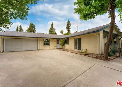 22736 Cantlay Street - Photo 1