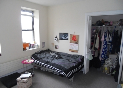 825 Beacon St - Photo 1