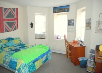 825 Beacon St - Photo 1