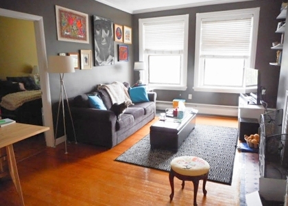 925 Beacon St - Photo 1