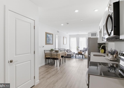 915 N Broad Street - Photo 1