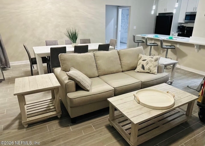 955 Registry Boulevard - Photo 1