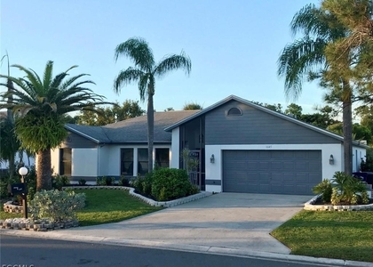 6645 Wakefield Drive - Photo 1