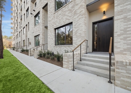 1 Riva Row - Photo 1